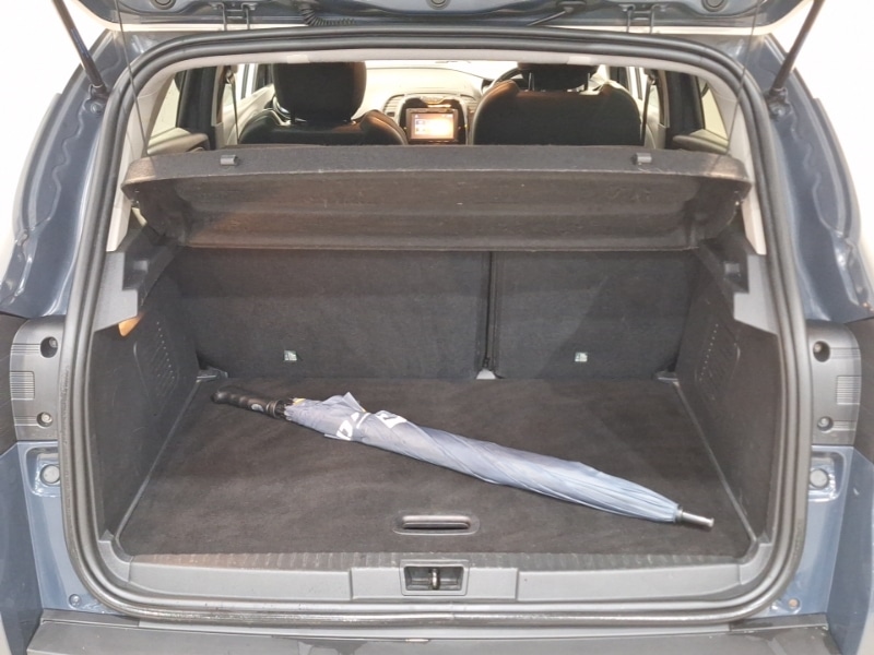 Used Renault Captur 2017 for sale - 77610991: Photo 8