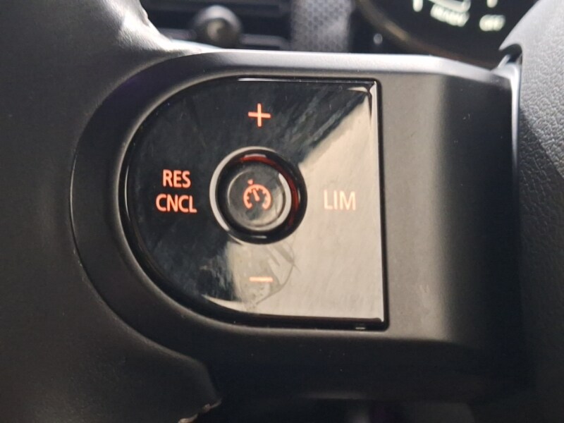 Used MINI Convertible 2023 for sale - 77939037: Photo 16