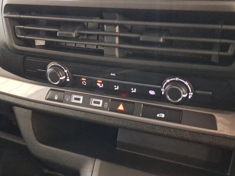 Used Vauxhall Vivaro 2024 for sale - 77731591: Photo 17