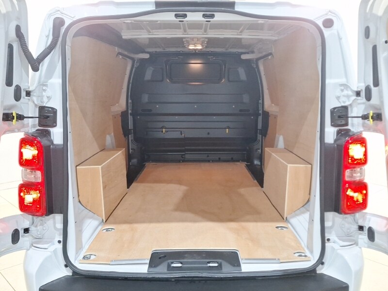 Used Vauxhall Vivaro 2024 for sale - 77731591: Photo 8