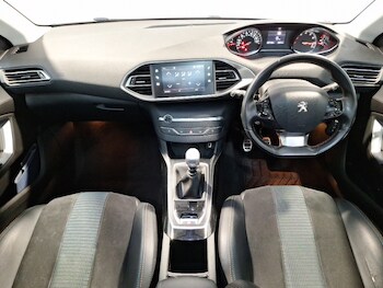 Used Peugeot 308 2019 for sale - 78411094: Photo