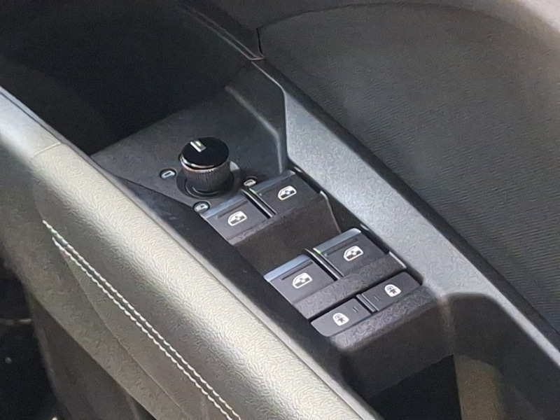 Used Audi Q4 e-tron 2024 for sale - 76846858: Photo 14