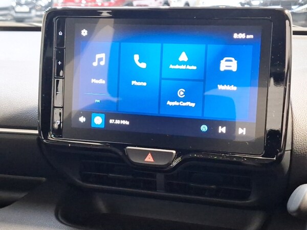 Used Mazda Mazda2 HYBRID 2024 for sale - 76258367: Photo 15