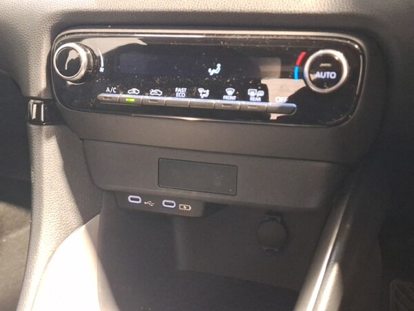 Used Mazda Mazda2 HYBRID 2024 for sale - 76258367: Photo 19