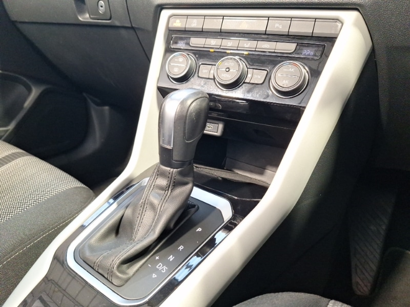 Used Volkswagen T-Roc 2021 for sale - 78046426: Photo 11