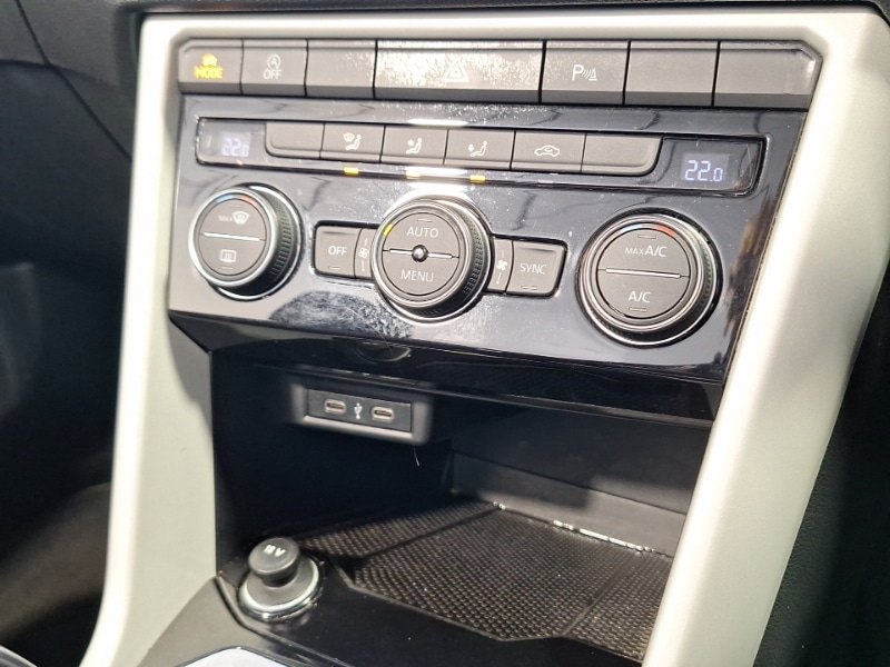 Used Volkswagen T-Roc 2021 for sale - 78046426: Photo 16