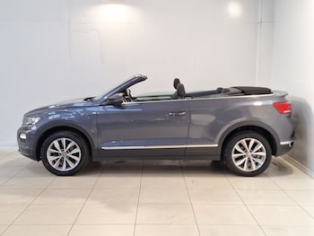 Used Volkswagen T-Roc 2021 for sale - 78046426: Photo