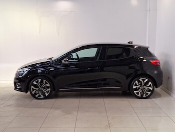 Used Renault Clio 2021 for sale - 78113802: Photo
