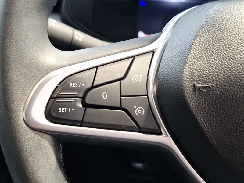 Used Renault Clio 2024 for sale - 78203169: Photo 16