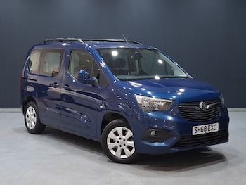 Used Vauxhall Combo Life 2019 for sale - 77544140: Photo