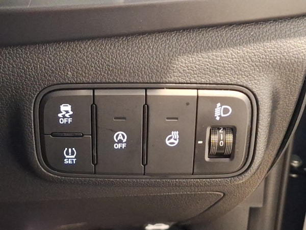 Used Hyundai BAYON 2024 for sale - 76129883: Photo 18