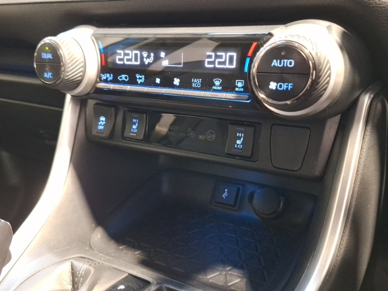 Used Toyota RAV4 2020 for sale - 77731594: Photo 18