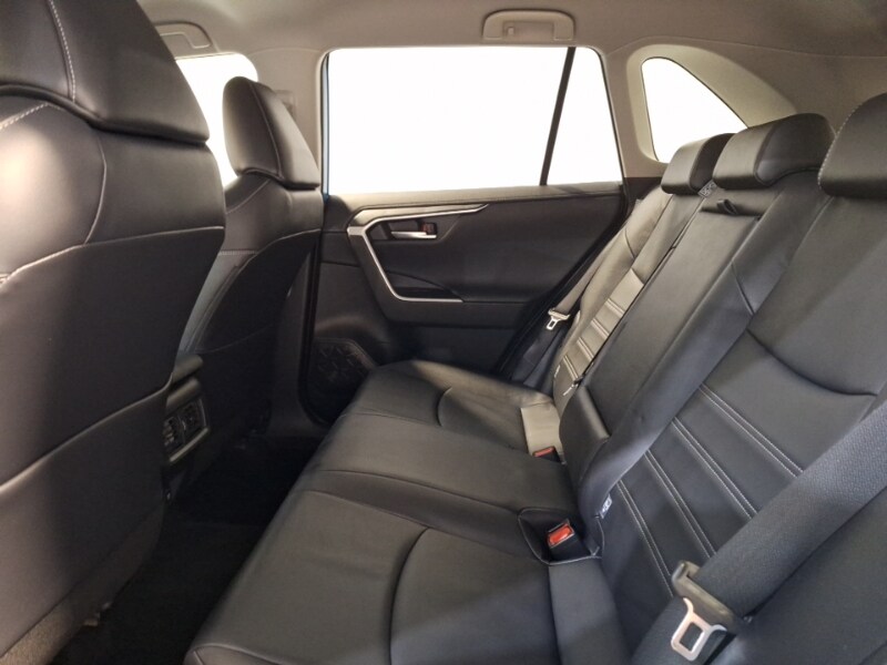 Used Toyota RAV4 2020 for sale - 77731594: Photo 6