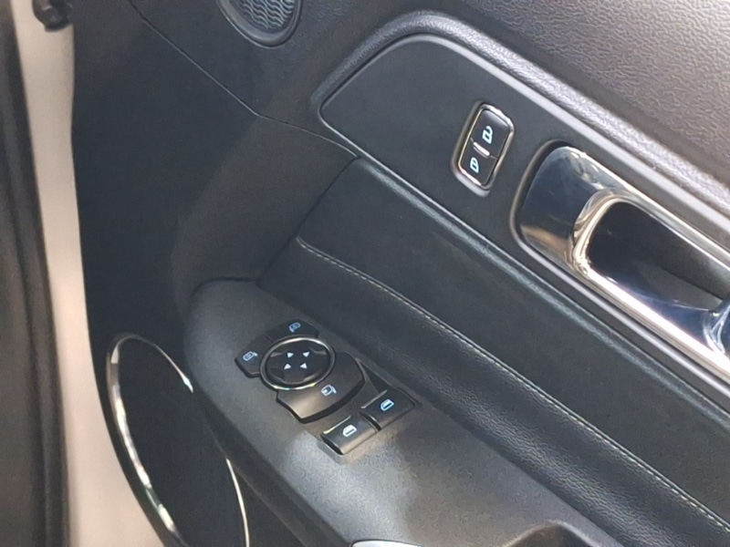 Used Ford Mustang 2018 for sale - 78041177: Photo 14