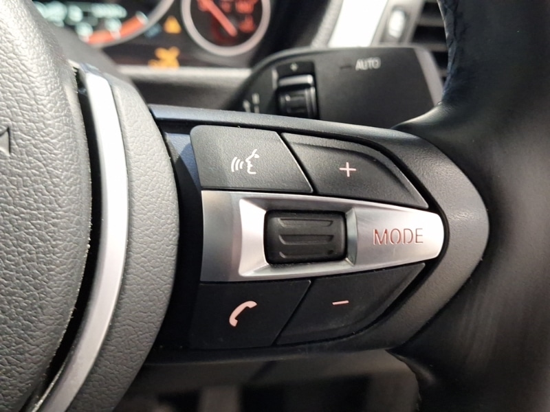 Used BMW 3 Series 2018 for sale - 76656672: Photo 19