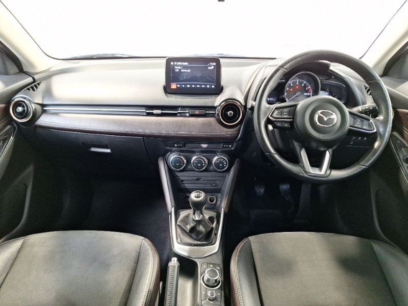 Used Mazda Mazda2 2018 for sale - 76116558: Photo 2