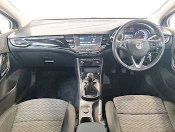 Used Vauxhall Astra 2018 for sale - 78693370: Photo