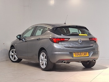 Used Vauxhall Astra 2018 for sale - 78693370: Photo