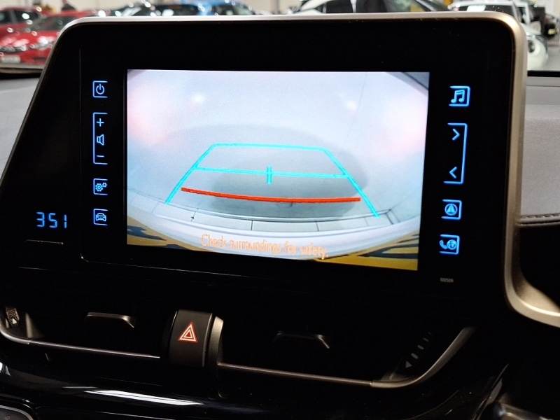 Used Toyota C-HR 2019 for sale - 78099259: Photo 10