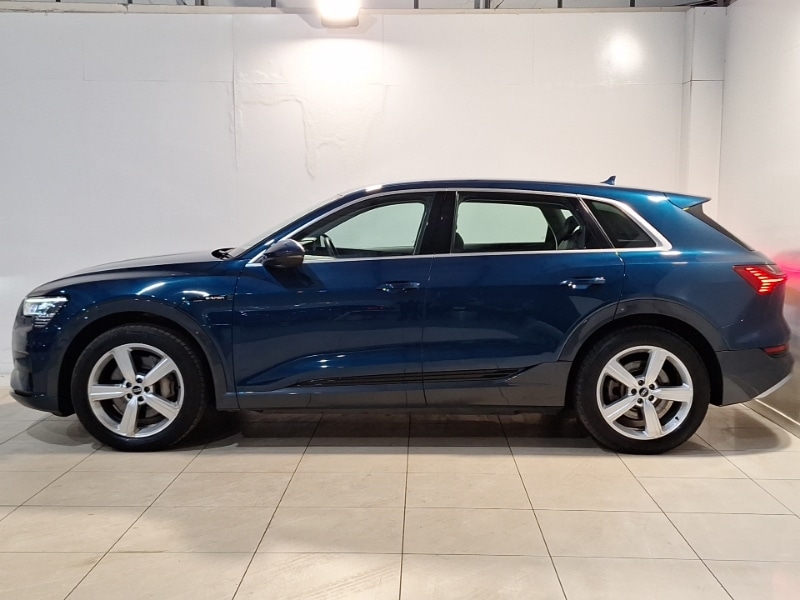 Used Audi e-tron 2021 for sale - 77034966: Photo 4