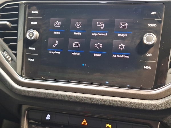 Used Volkswagen T-Roc 2019 for sale - 76160424: Photo 19