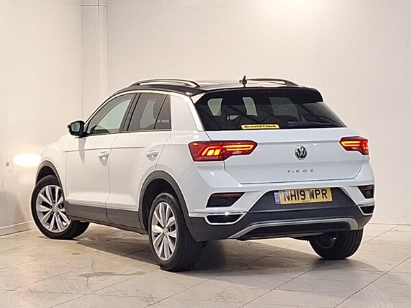Used Volkswagen T-Roc 2019 for sale - 76160424: Photo 3