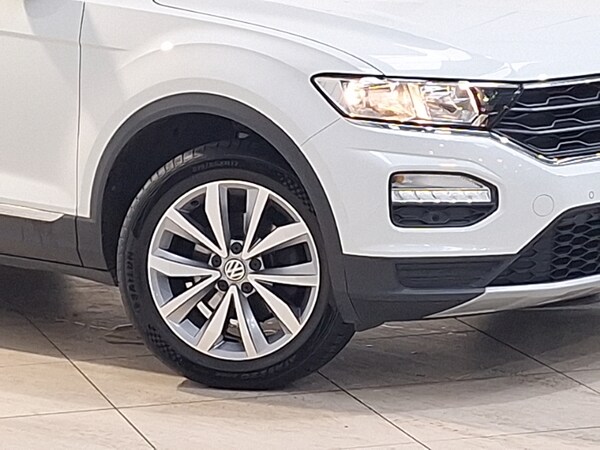 Used Volkswagen T-Roc 2019 for sale - 76160424: Photo 9