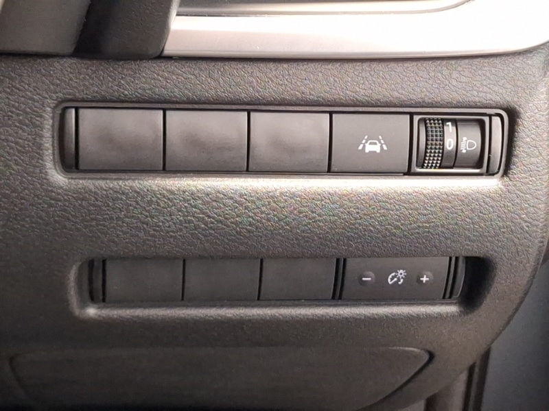 Used Nissan Qashqai 2023 for sale - 76947414: Photo 19