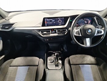 Used BMW 1 Series 2022 for sale - 77596501: Photo