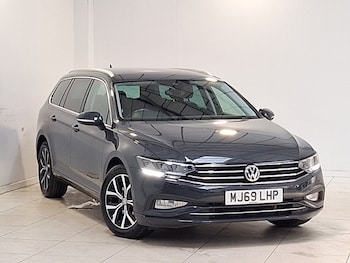 Used Volkswagen Passat 2019 for sale - 79440133: Photo