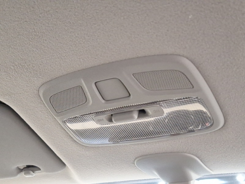 Used Suzuki Swift 2018 for sale - 77708031: Photo 19