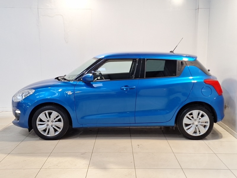 Used Suzuki Swift 2018 for sale - 77708031: Photo 4