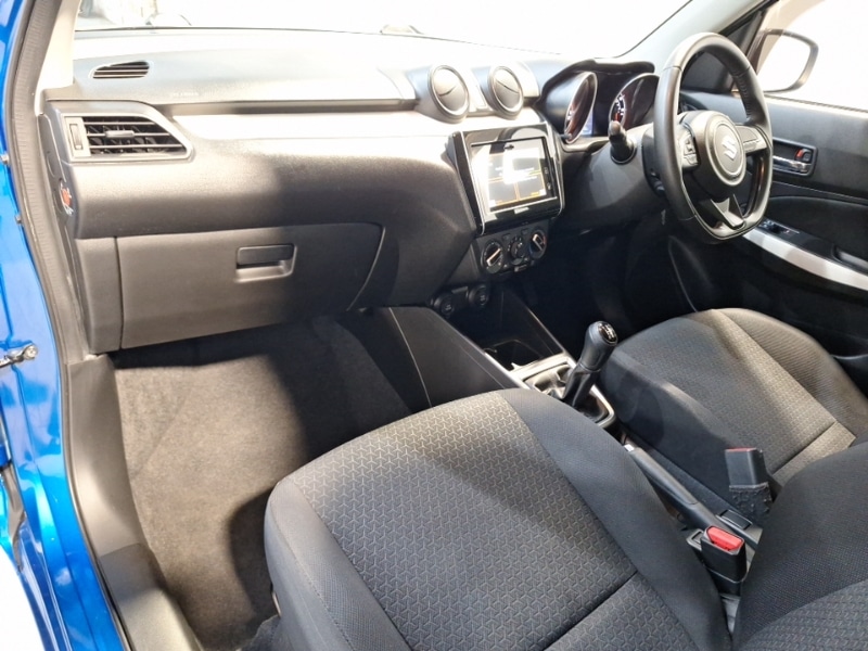 Used Suzuki Swift 2018 for sale - 77708031: Photo 5