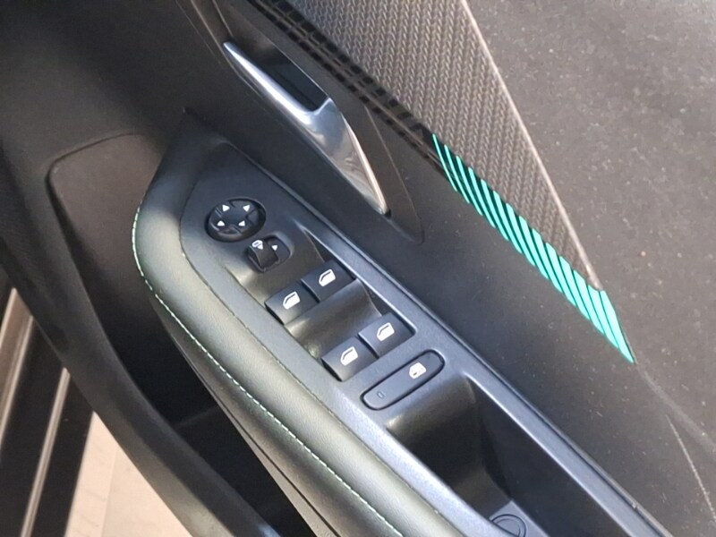 Used Peugeot 208 2021 for sale - 77078314: Photo 14