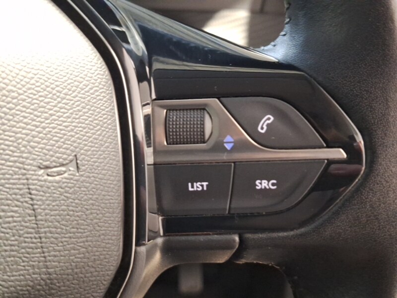 Used Peugeot 208 2021 for sale - 77078314: Photo 16