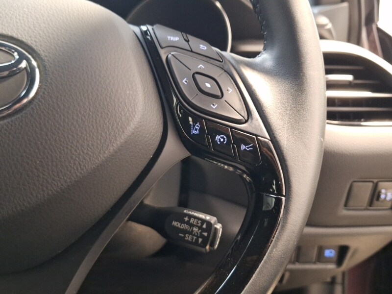 Used Toyota C-HR 2023 for sale - 77846950: Photo 17