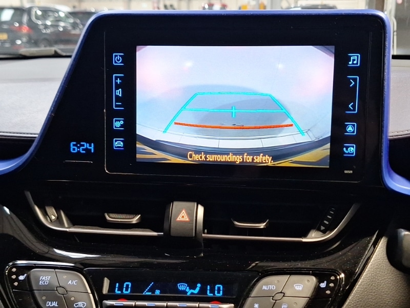 Used Toyota C-HR 2018 for sale - 76078690: Photo 10