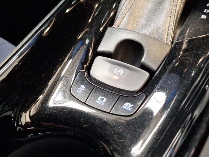 Used Toyota C-HR 2018 for sale - 76078690: Photo 19