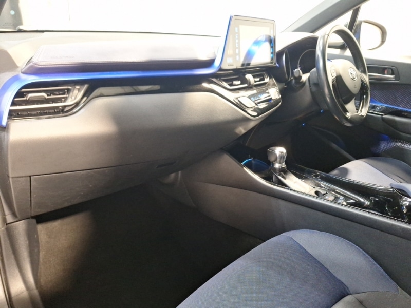 Used Toyota C-HR 2018 for sale - 76078690: Photo 5