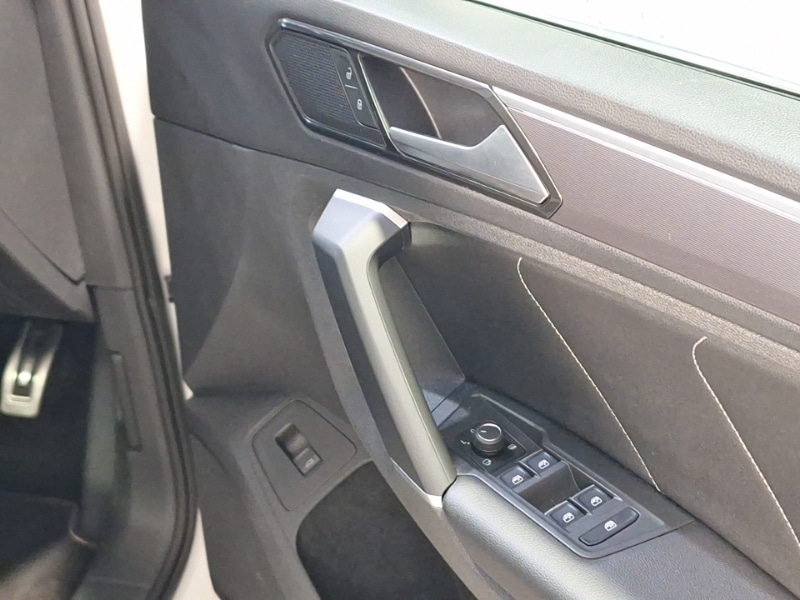 Used Volkswagen Tiguan 2017 for sale - 77522679: Photo 14