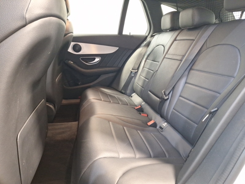 Used Mercedes-Benz C Class 2015 for sale - 76392938: Photo 6