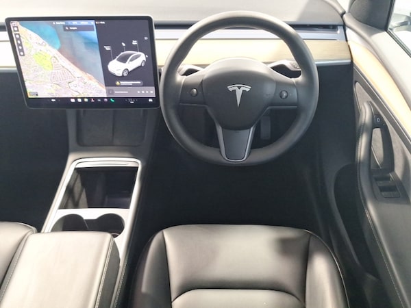 Used Tesla Model Y 2023 for sale - 76233800: Photo 7