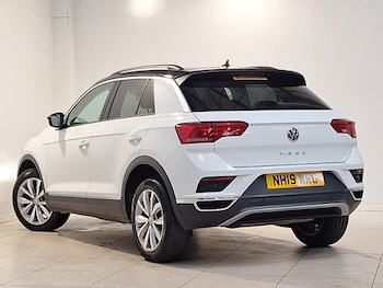 Used Volkswagen T-Roc 2019 for sale - 79070257: Photo