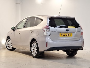 Used Toyota Prius+ 2019 for sale - 78580360: Photo