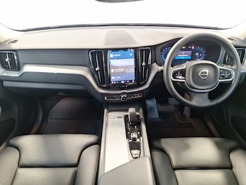 Used Volvo XC60 2023 for sale - 75652396: Photo