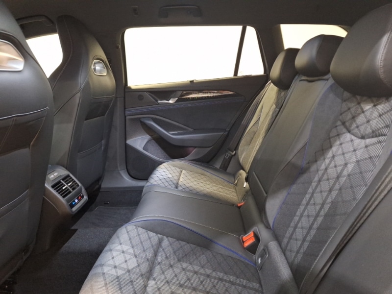 Used Volkswagen Passat 2025 for sale - 77289777: Photo 6