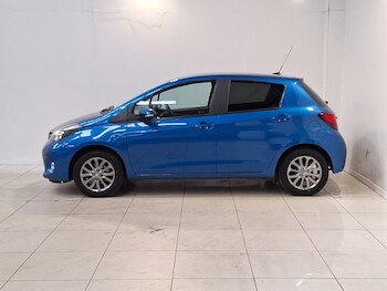 Used Toyota Yaris 2016 for sale - 75500617: Photo
