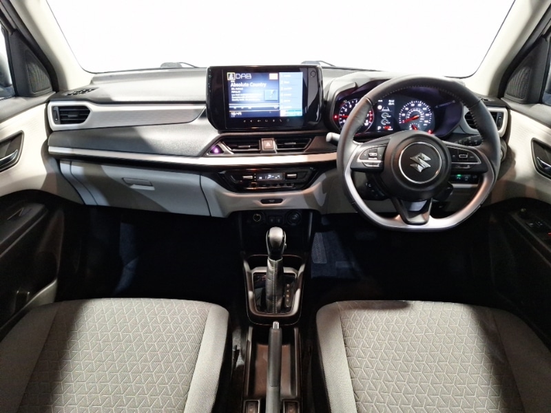 Used Suzuki Swift 2025 for sale - 76741799: Photo 2