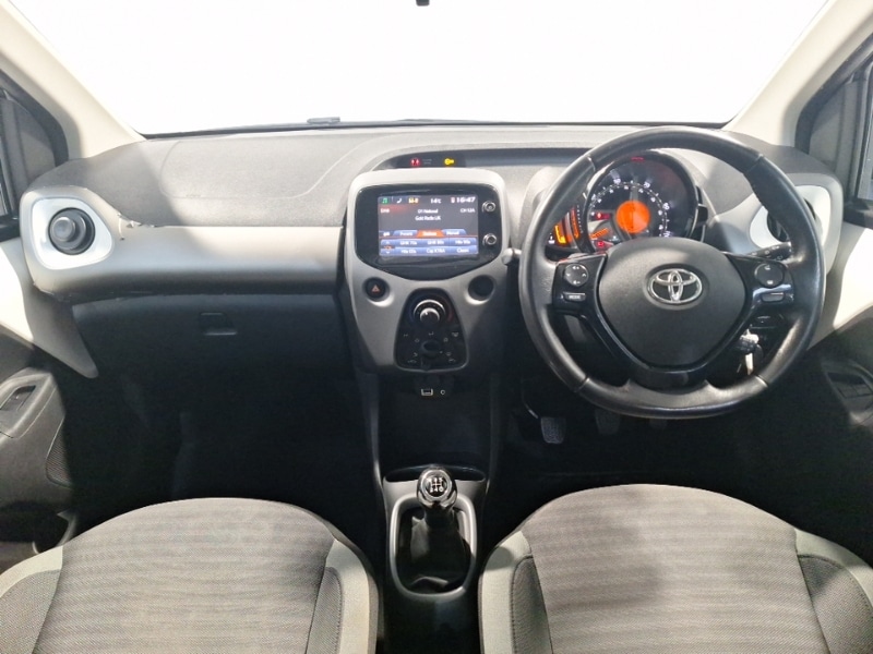 Used Toyota AYGO 2018 for sale - 76294107: Photo 2