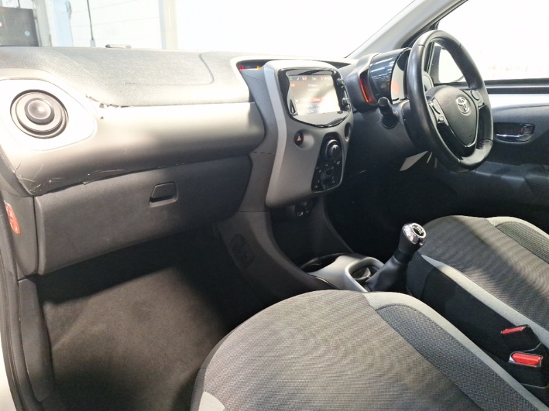 Used Toyota AYGO 2018 for sale - 76294107: Photo 5